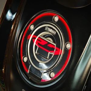 ADHESIVO TAPON DE GASOLINA r7 red