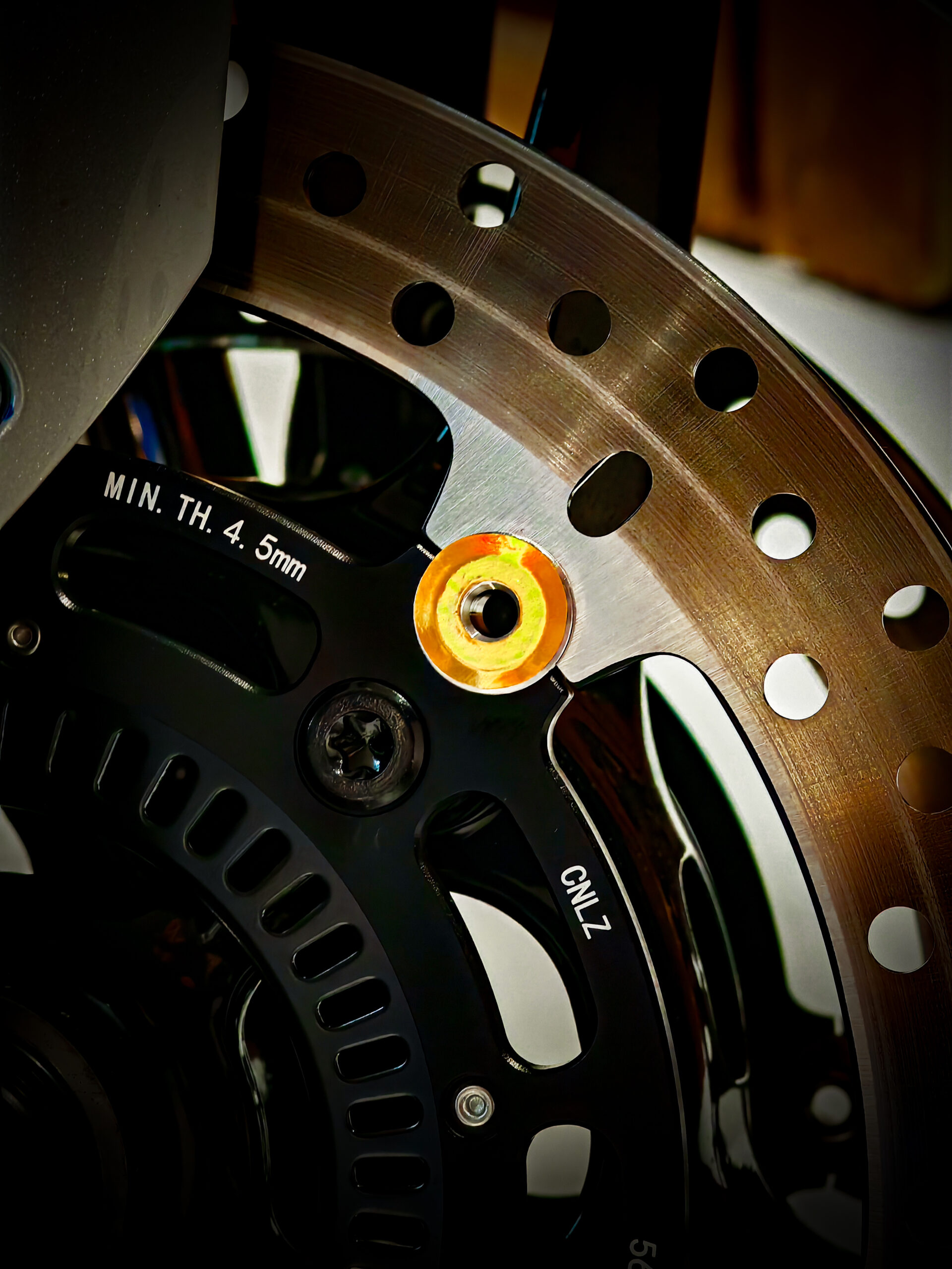 adhesivo bulones disco freno zontes 703 rr